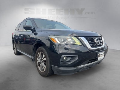 2017 Nissan Pathfinder SV