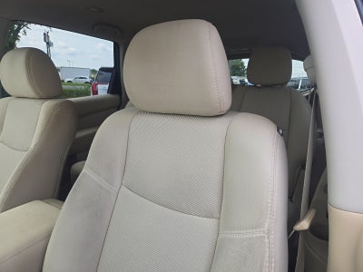 2017 Nissan Pathfinder SV