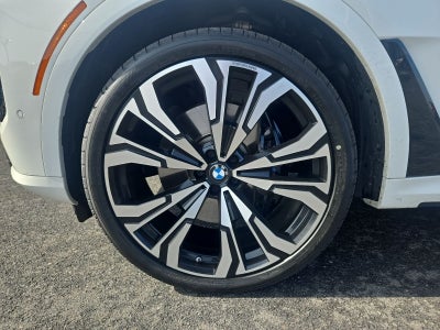 2024 BMW X7 xDrive40i