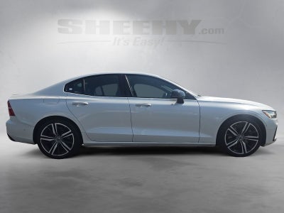 2019 Volvo S60 Hybrid T8 R-Design