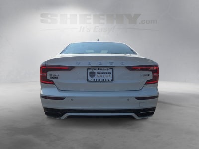 2019 Volvo S60 Hybrid T8 R-Design