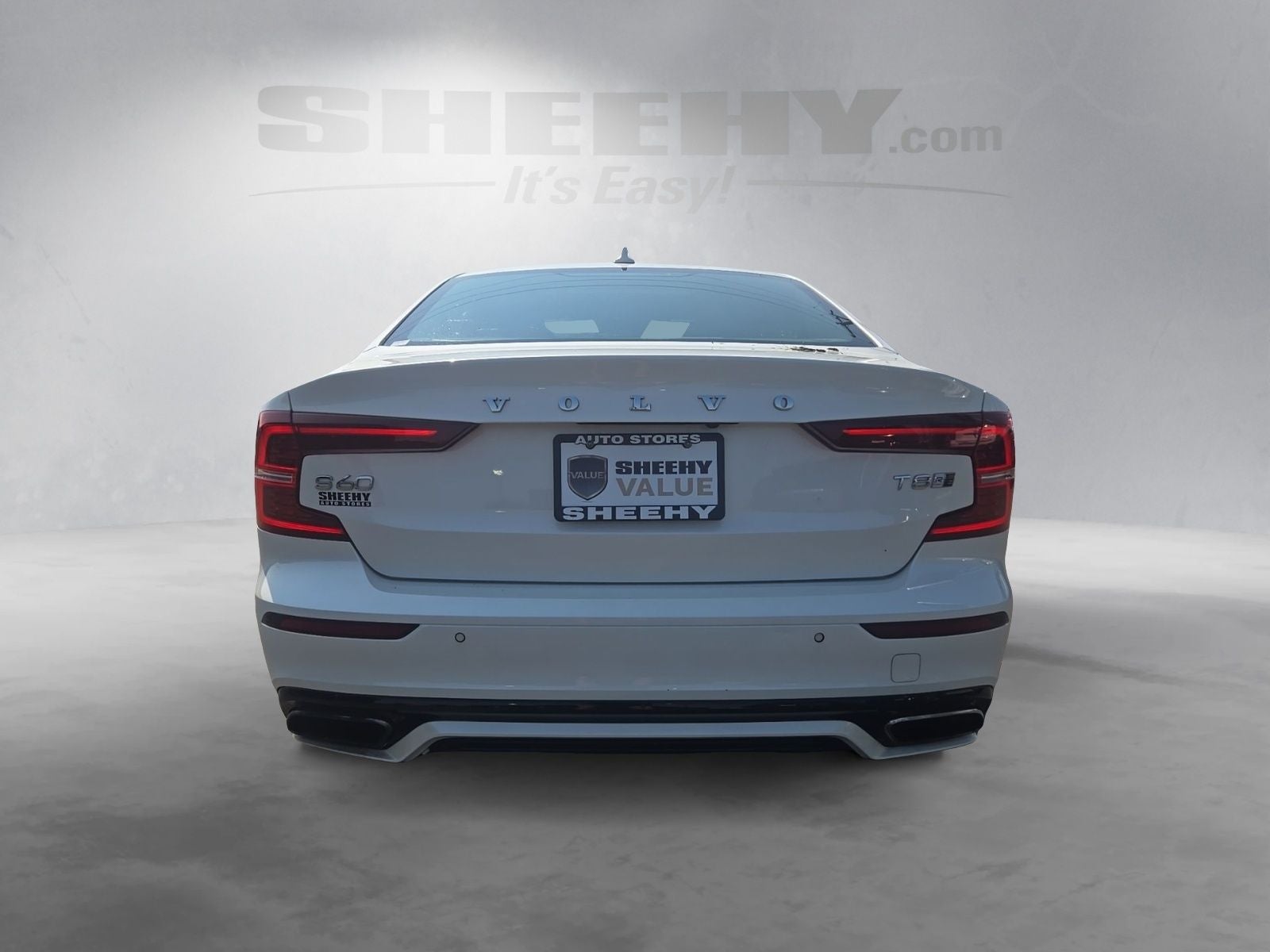 2019 Volvo S60 Hybrid T8 R-Design