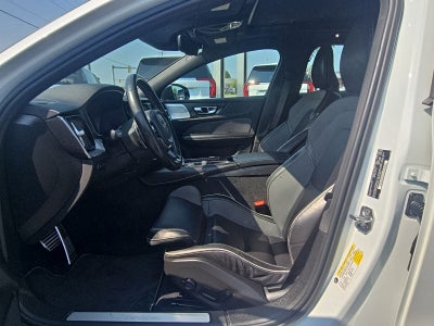 2019 Volvo S60 Hybrid T8 R-Design
