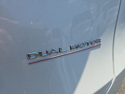 2024 Tesla Model Y Performance