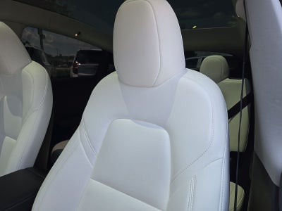 2024 Tesla Model Y Performance