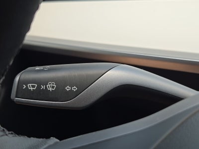 2024 Tesla Model Y Performance