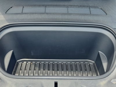 2024 Tesla Model Y Performance