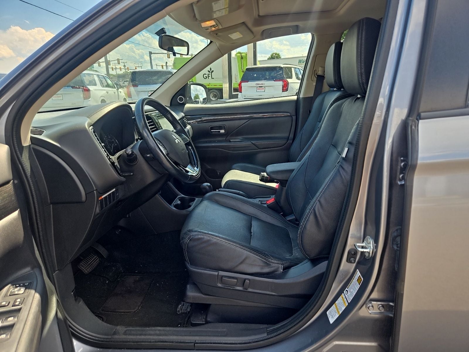 2016 Mitsubishi Outlander SEL