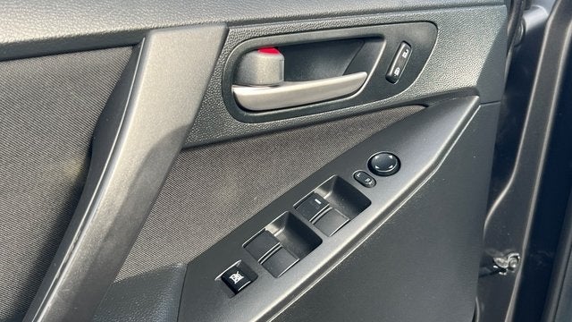 2013 Mazda Mazda3 i Touring