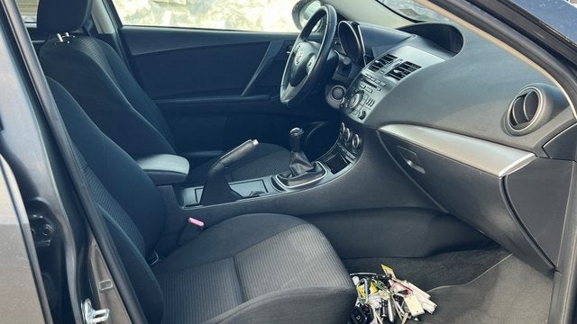 2013 Mazda Mazda3 i Touring