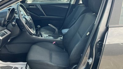 2013 Mazda Mazda3 i Touring