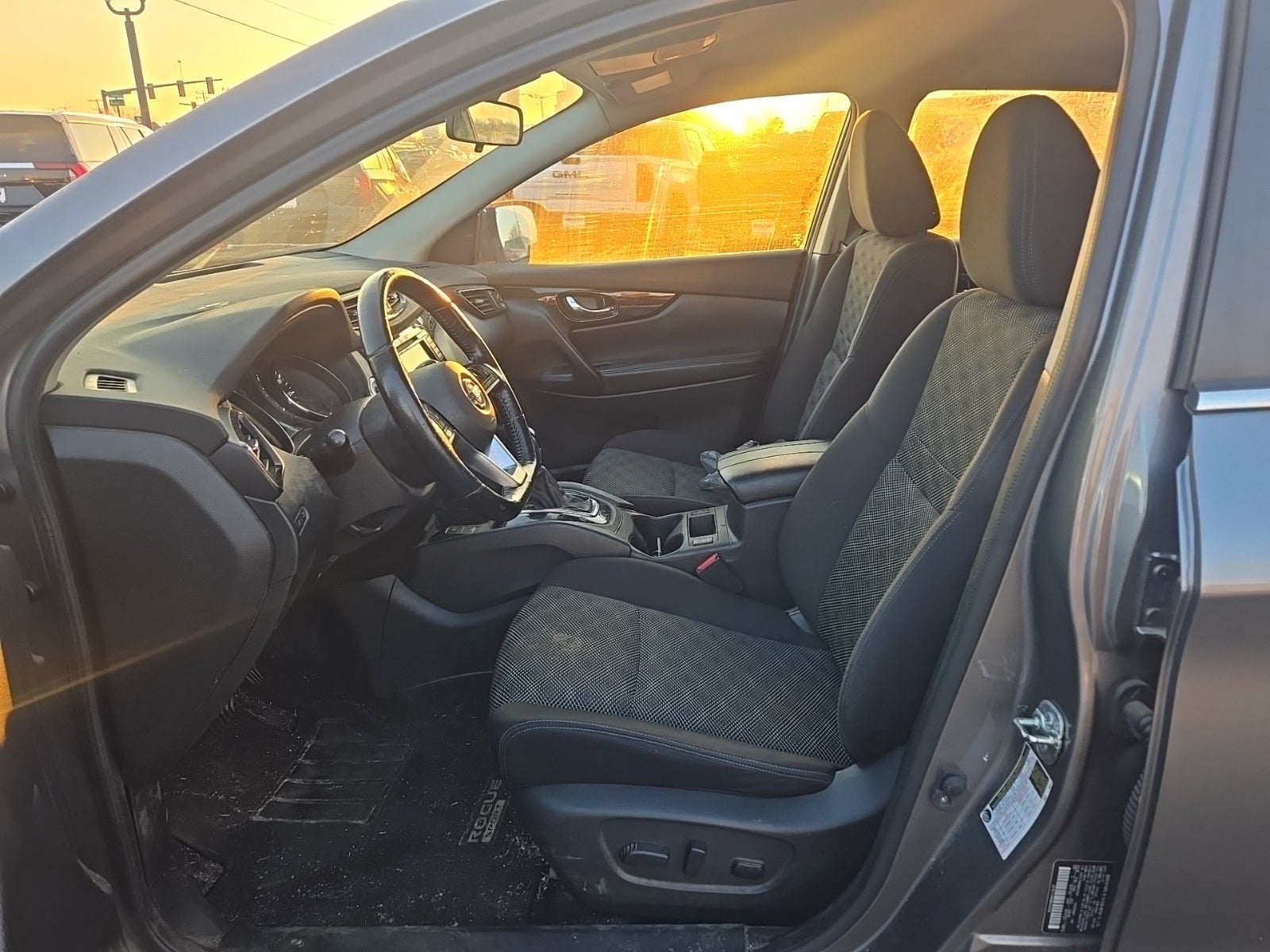 2019 Nissan Rogue Sport SV