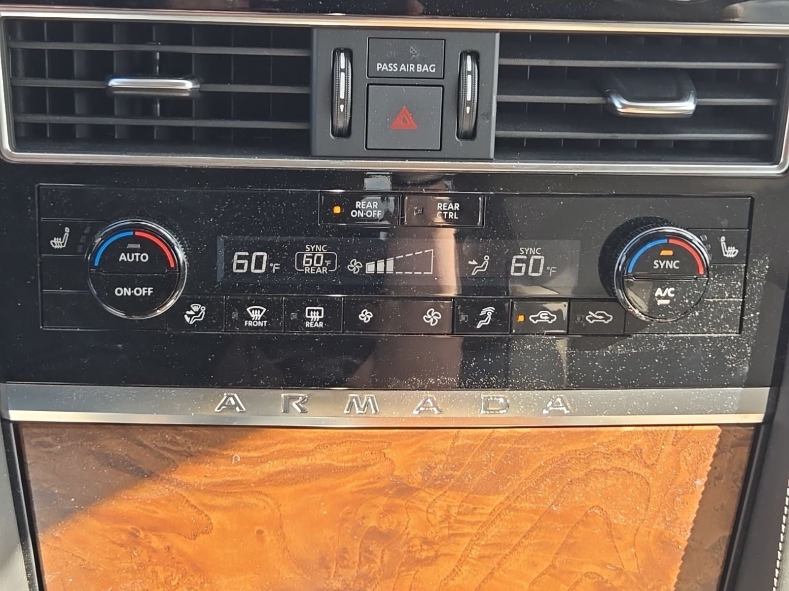 2024 Nissan Armada SL