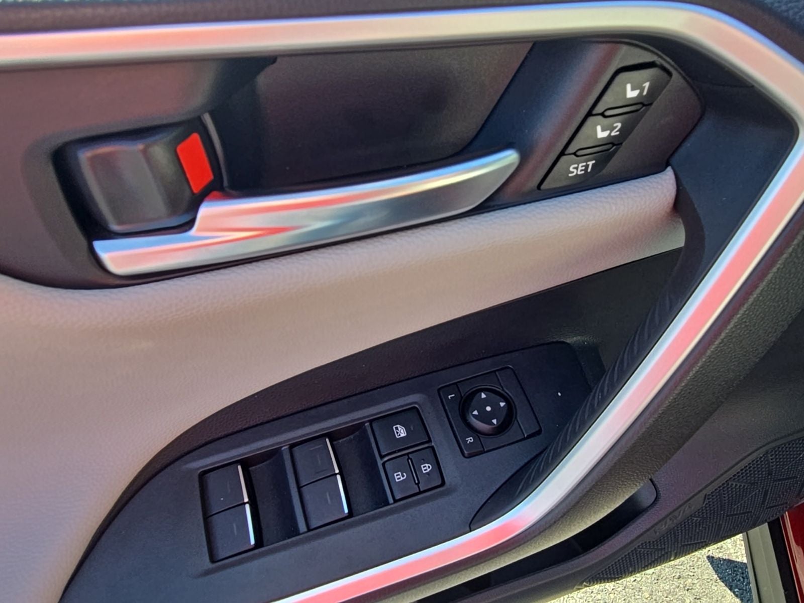 2025 Toyota RAV4 Hybrid Limited