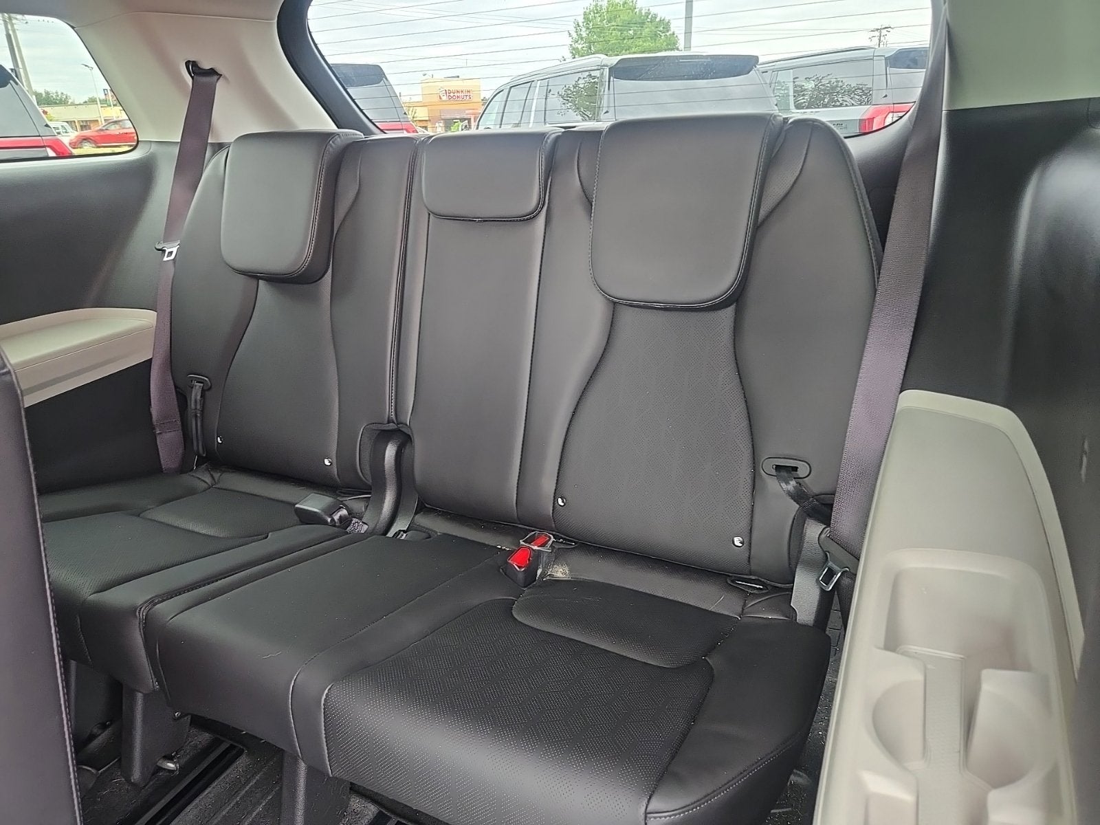 2023 Kia Carnival LX Seat Package
