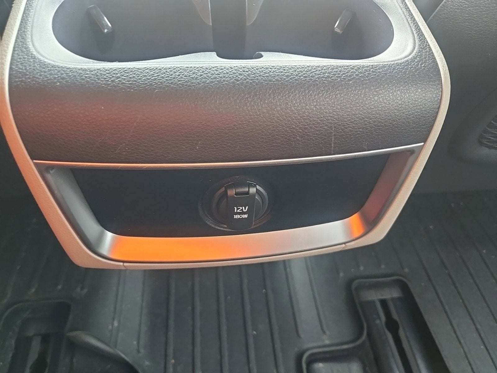 2023 Kia Carnival LX Seat Package