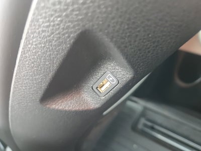 2023 Kia Carnival LX Seat Package