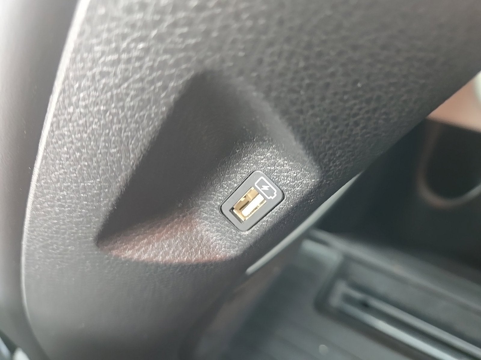 2023 Kia Carnival LX Seat Package