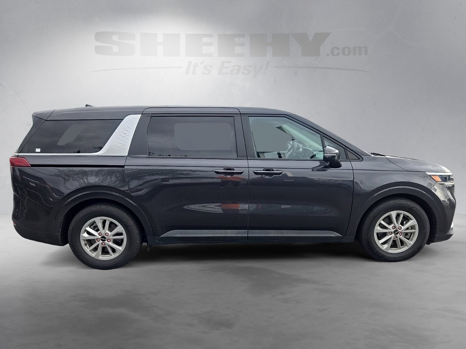 2023 Kia Carnival LX Seat Package