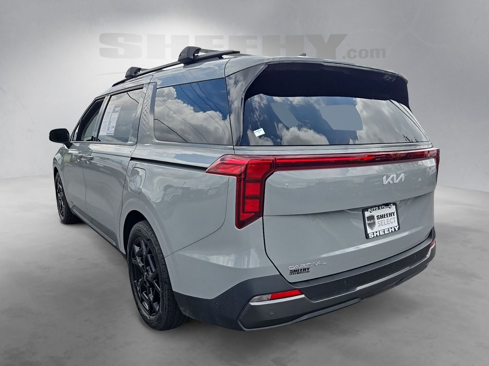 2025 Kia Carnival SX