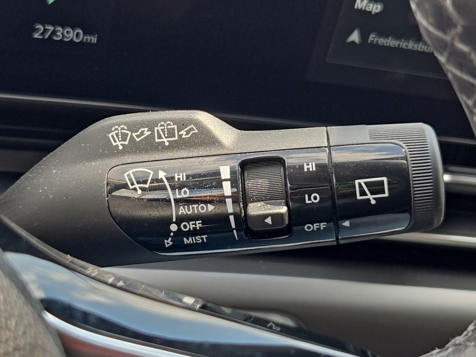 2025 Kia Carnival SX
