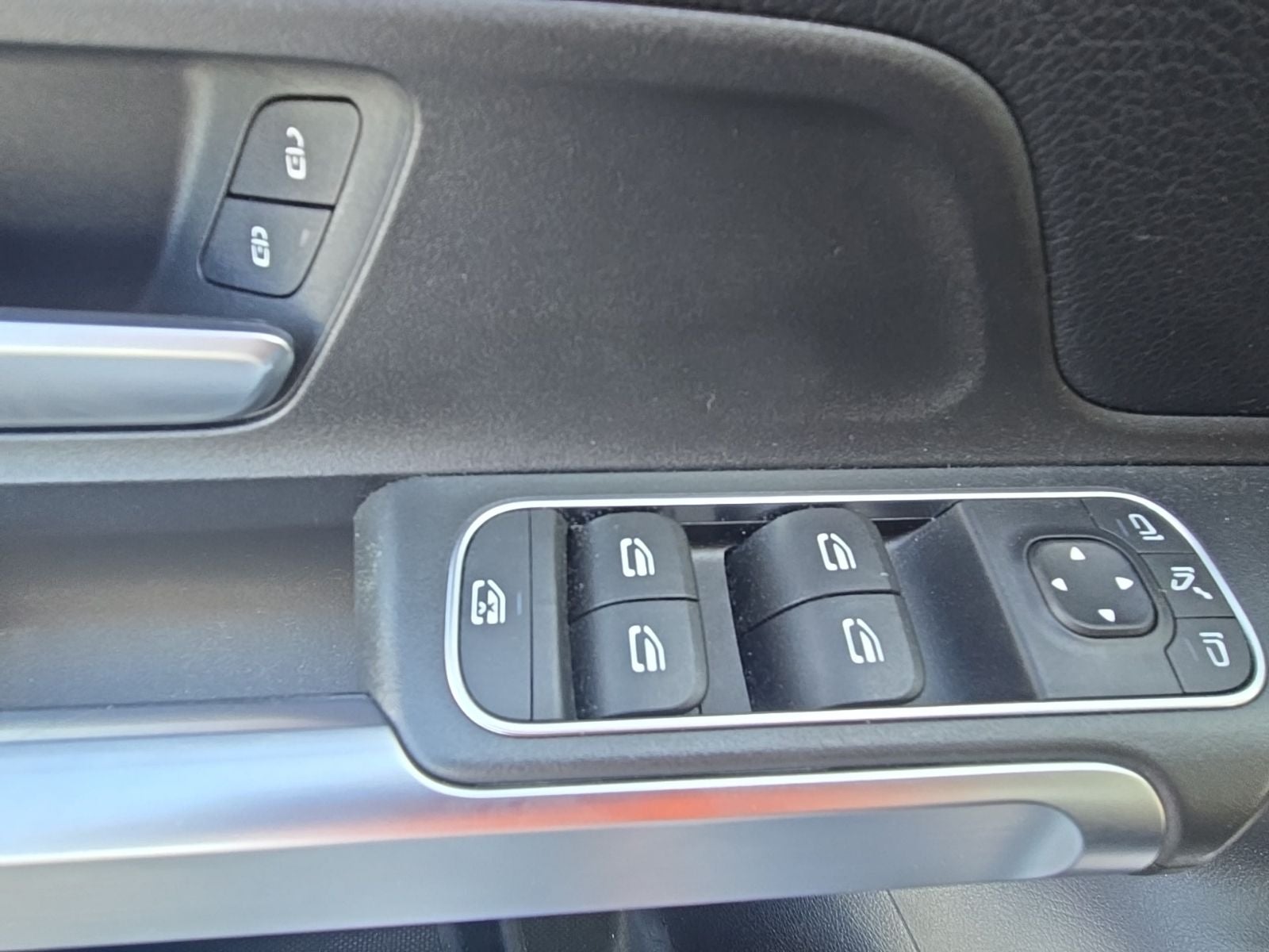 2023 Mercedes-Benz GLB GLB 250 4MATIC®
