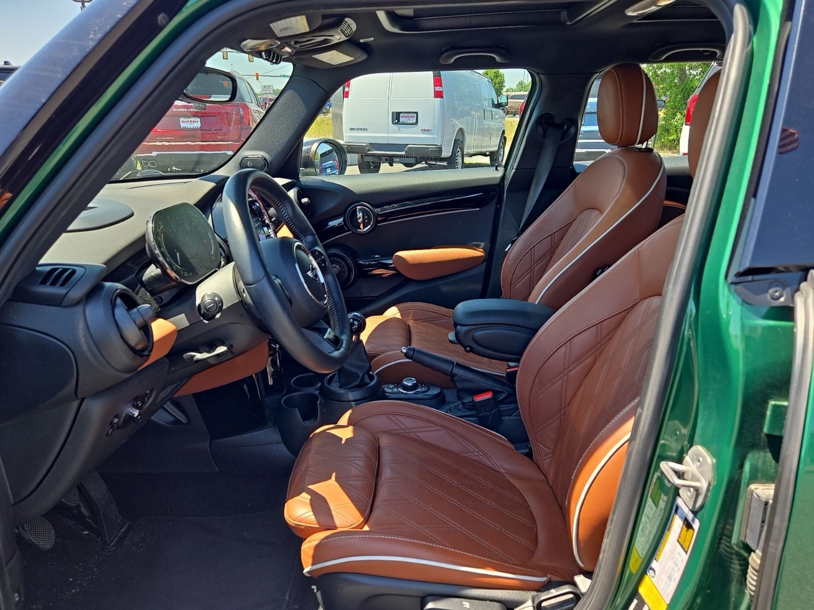 2022 MINI Cooper S Signature