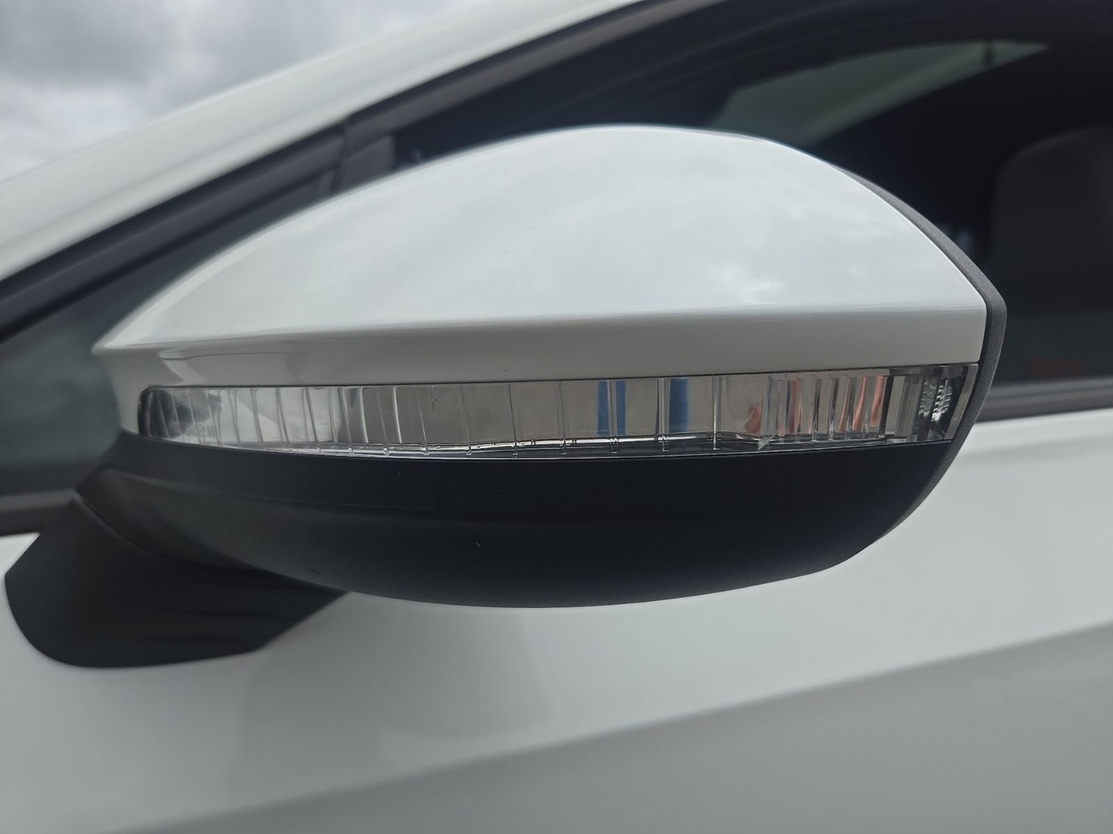 2024 Volkswagen Golf GTI 2.0T SE