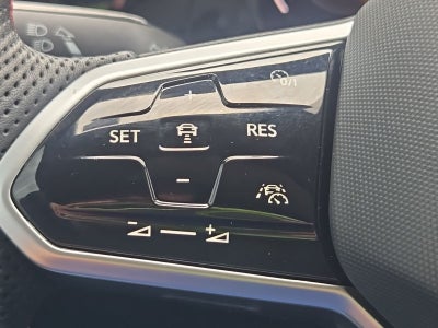 2024 Volkswagen Golf GTI 2.0T SE
