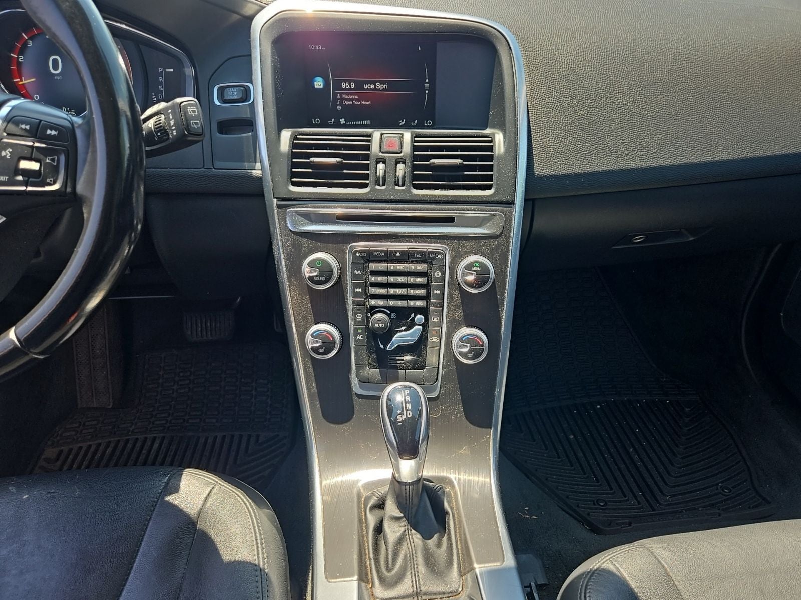 2016 Volvo XC60 T5 Premier