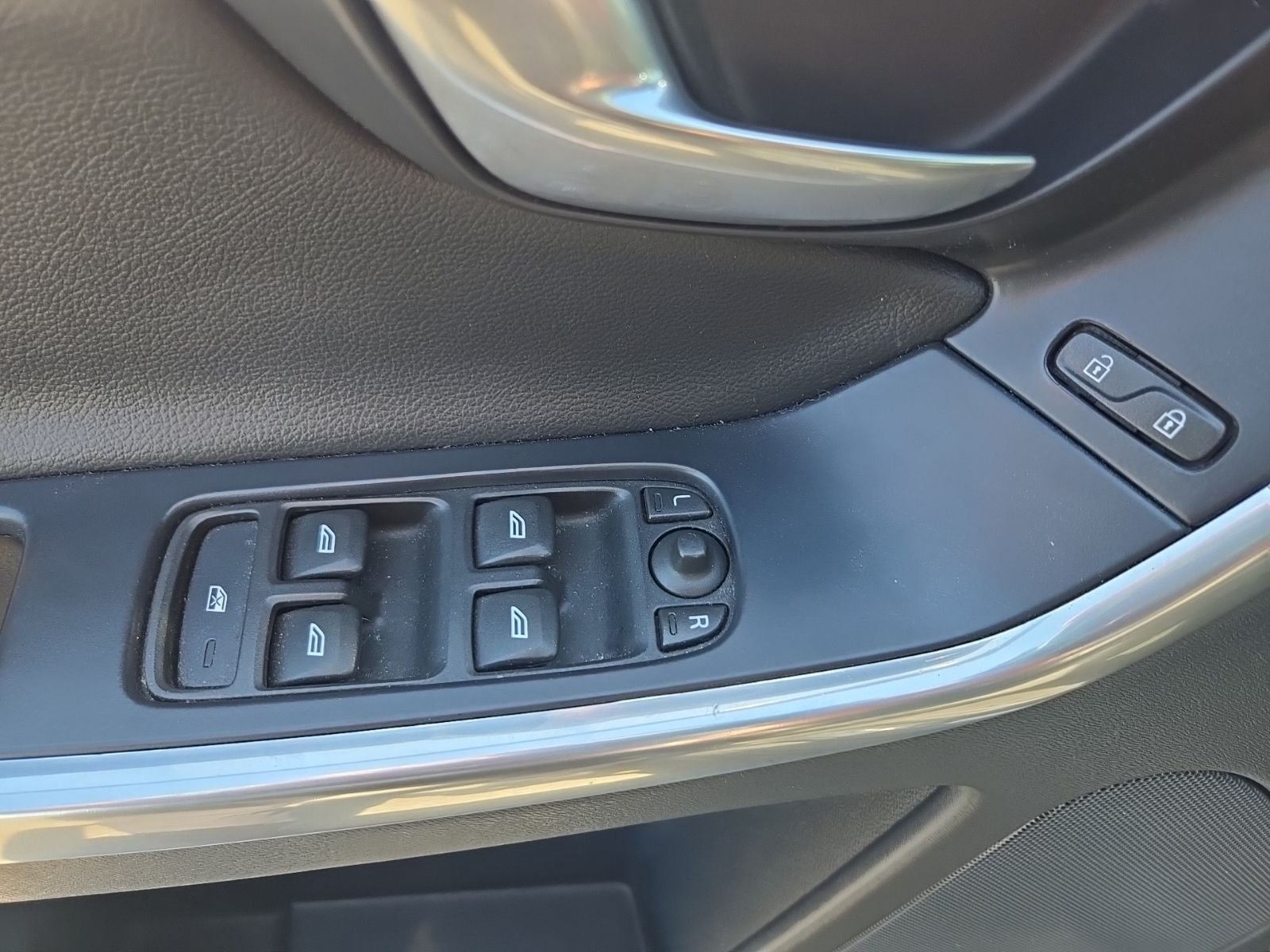 2016 Volvo XC60 T5 Premier