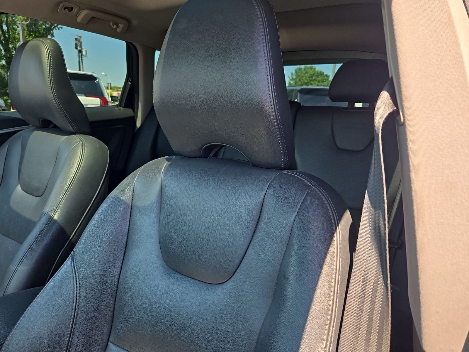 2016 Volvo XC60 T5 Premier