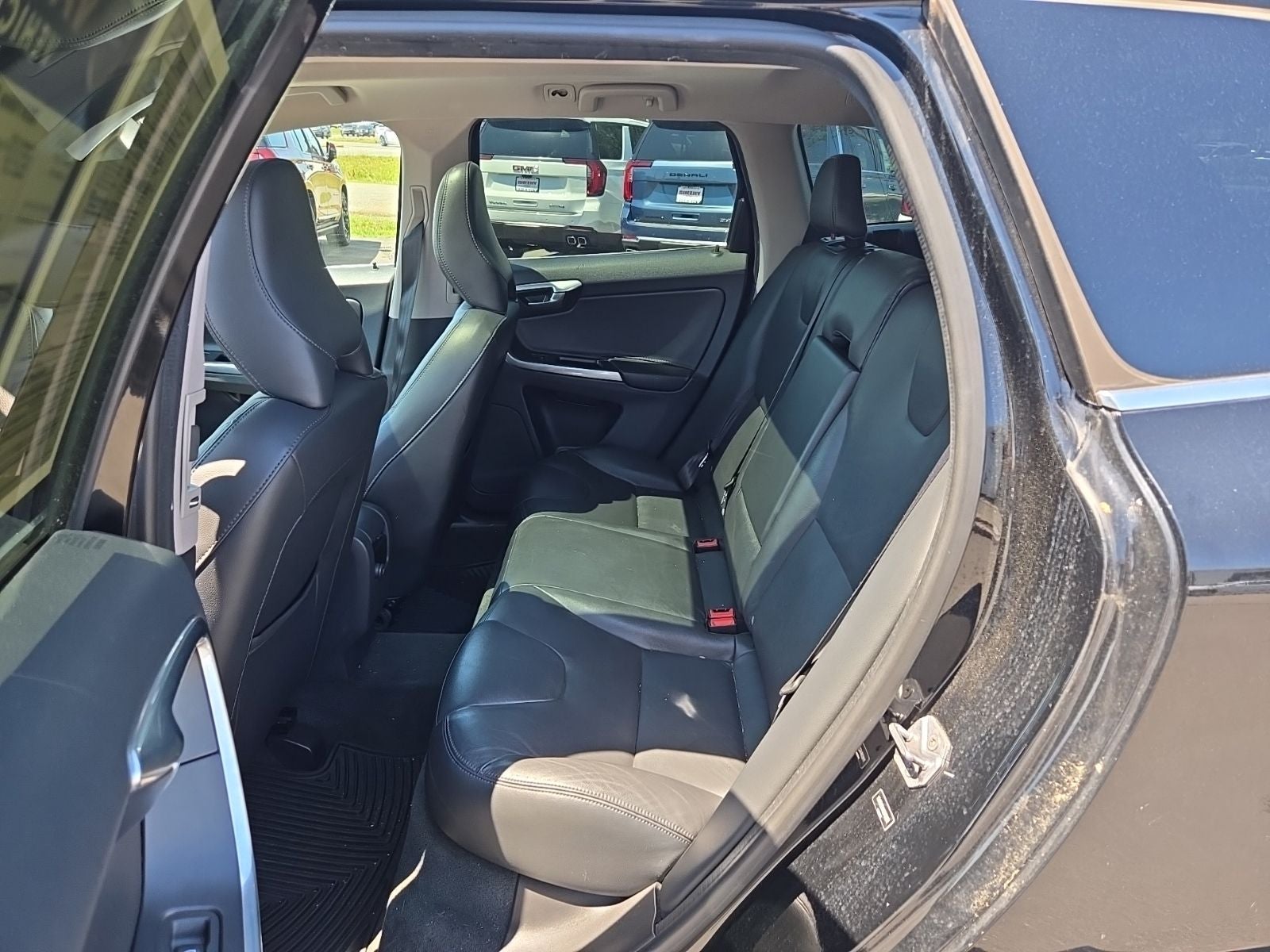 2016 Volvo XC60 T5 Premier