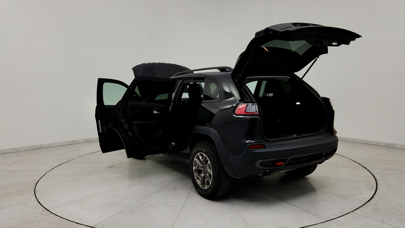 2022 Jeep Cherokee Trailhawk