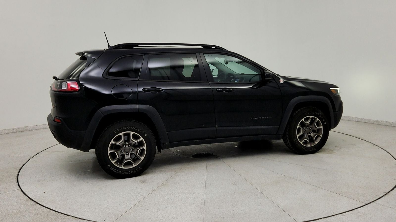 2022 Jeep Cherokee Trailhawk