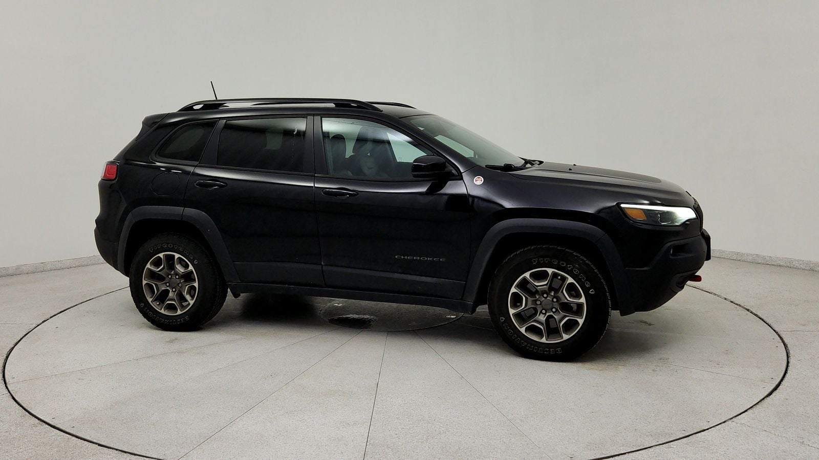 2022 Jeep Cherokee Trailhawk