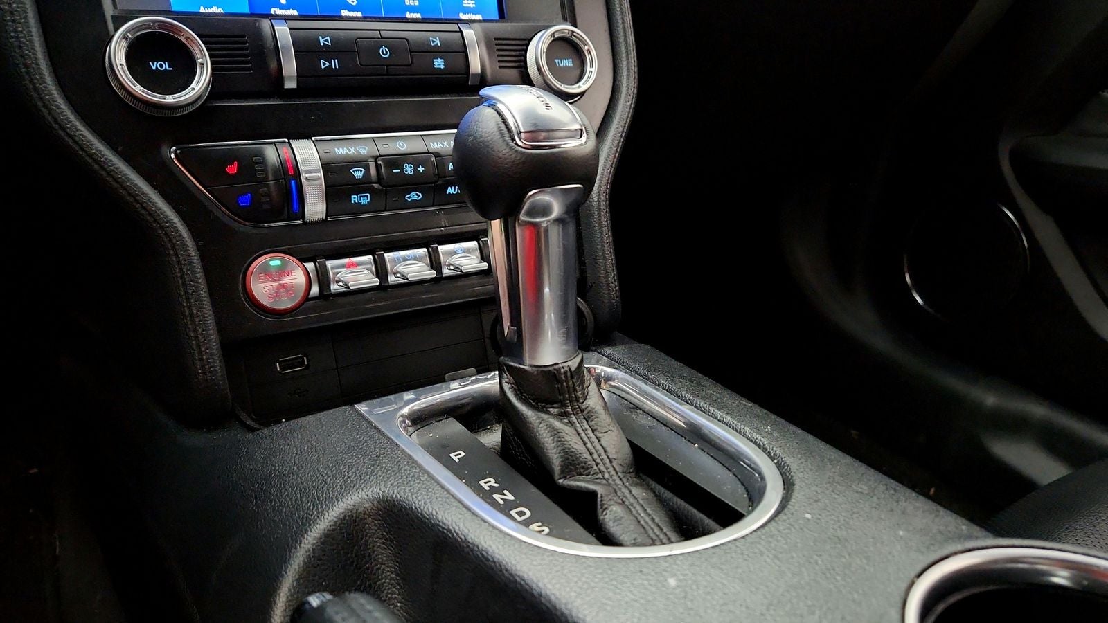 2022 Ford Mustang EcoBoost Premium