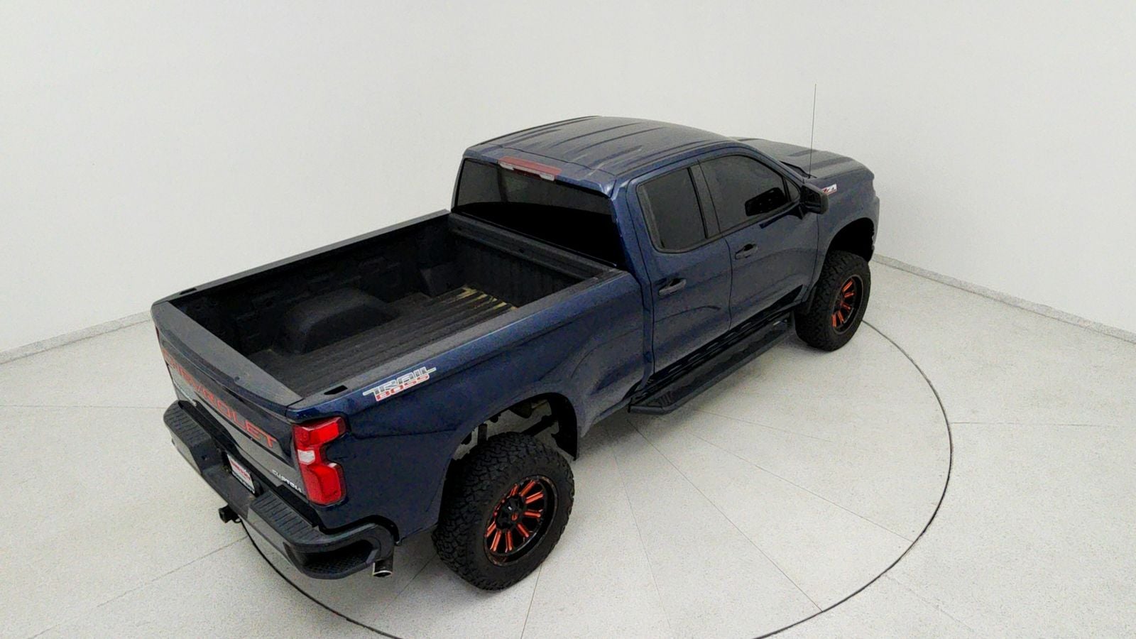 2020 Chevrolet Silverado 1500 Custom Trail Boss