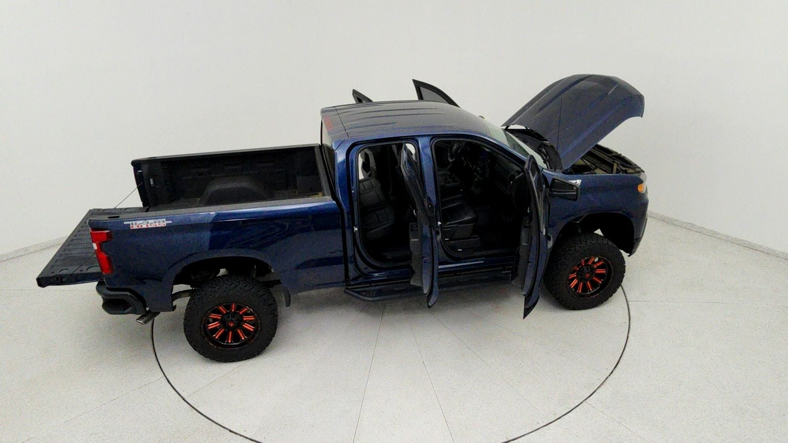 2020 Chevrolet Silverado 1500 Custom Trail Boss