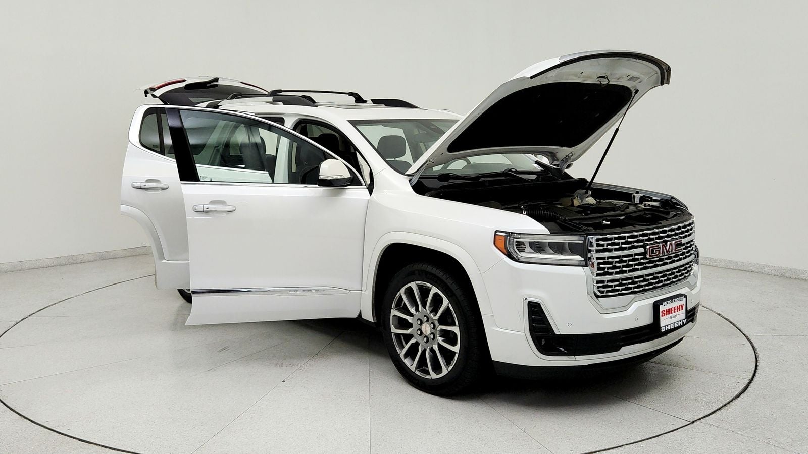 2022 GMC Acadia Denali