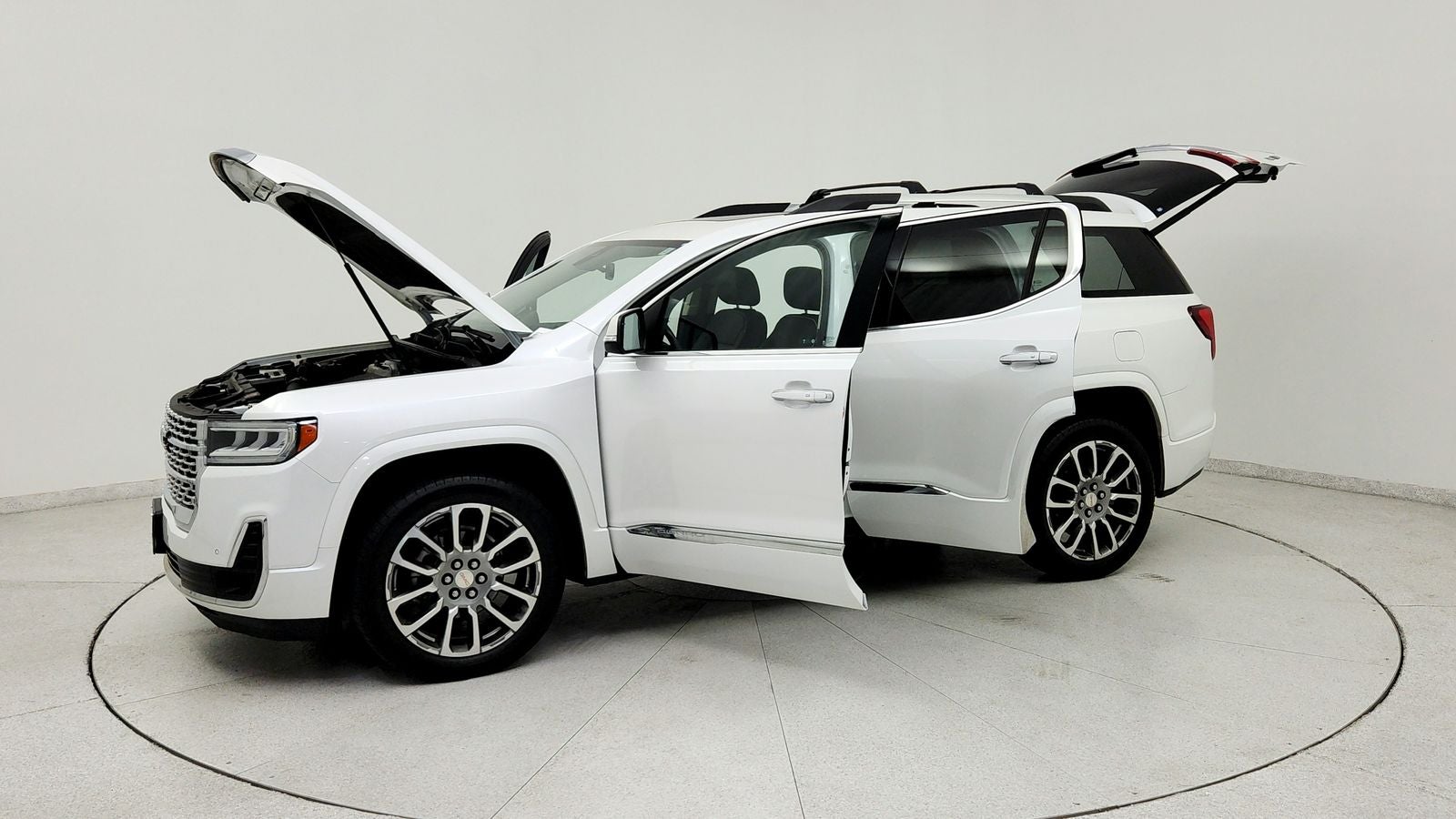 2022 GMC Acadia Denali