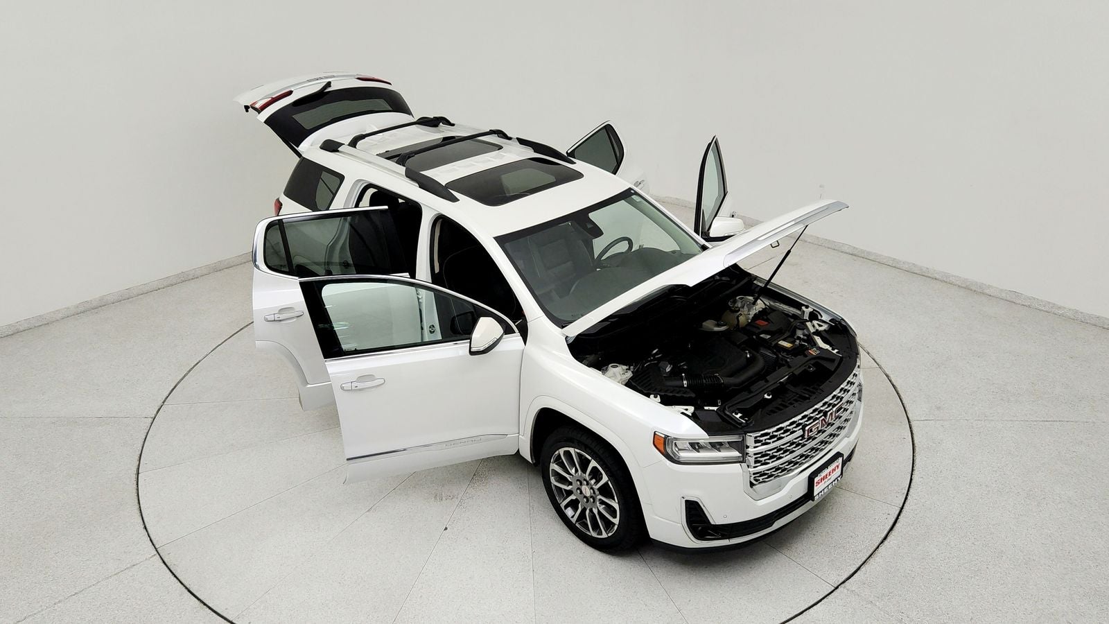 2022 GMC Acadia Denali