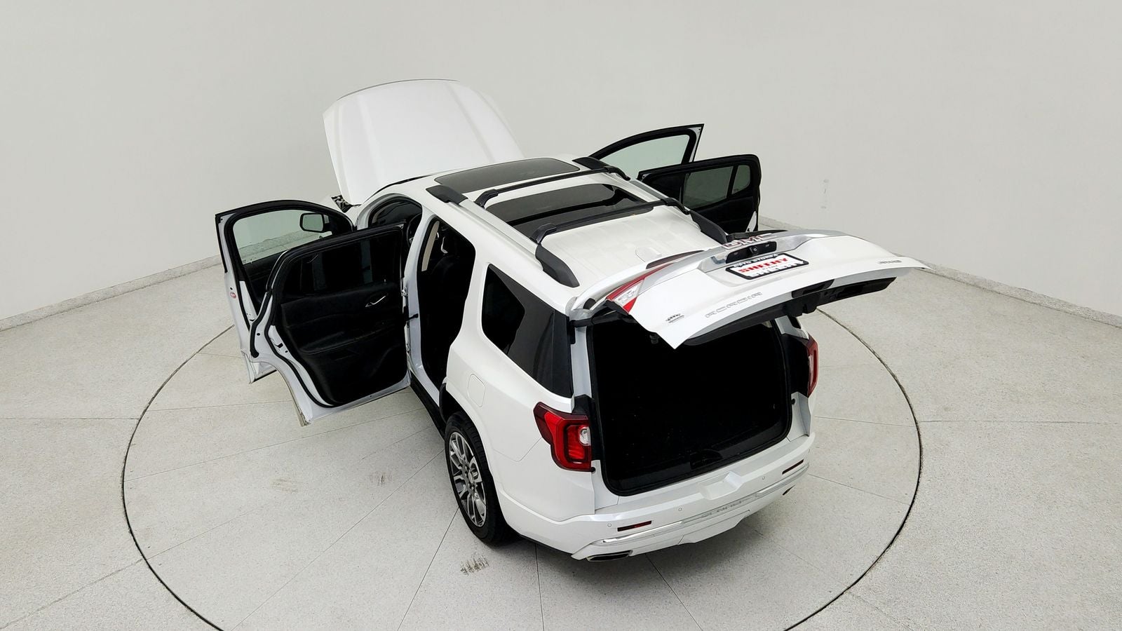 2022 GMC Acadia Denali
