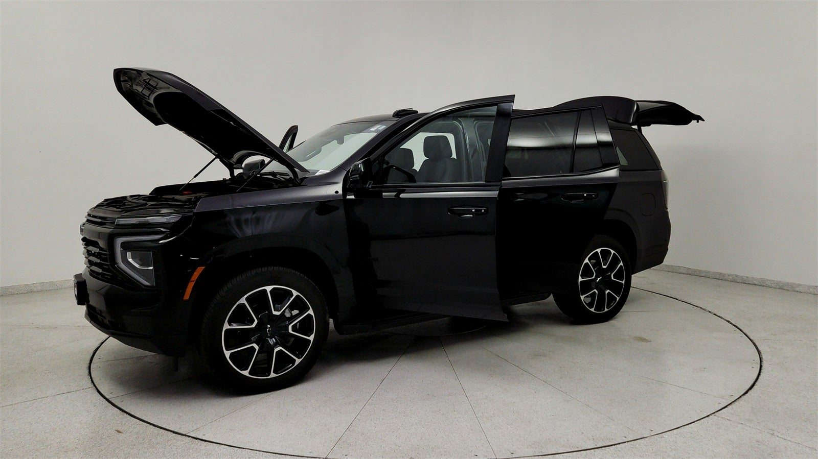 2025 Chevrolet Tahoe RST