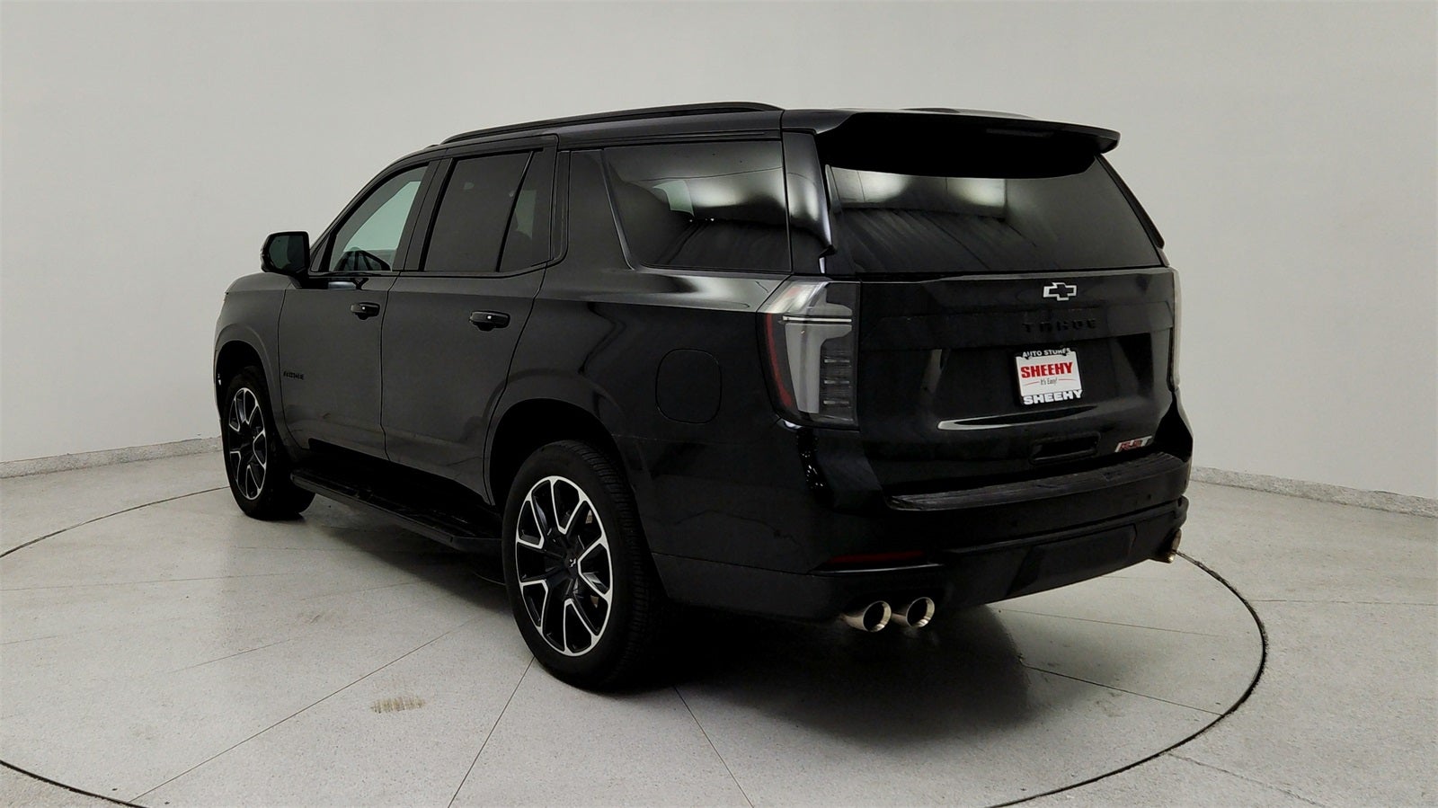 2025 Chevrolet Tahoe RST