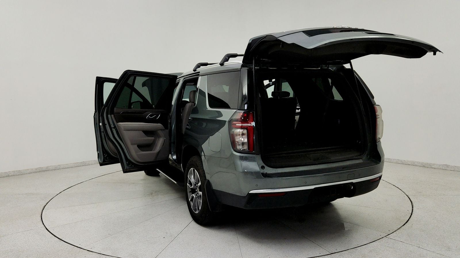 2024 Chevrolet Tahoe LS