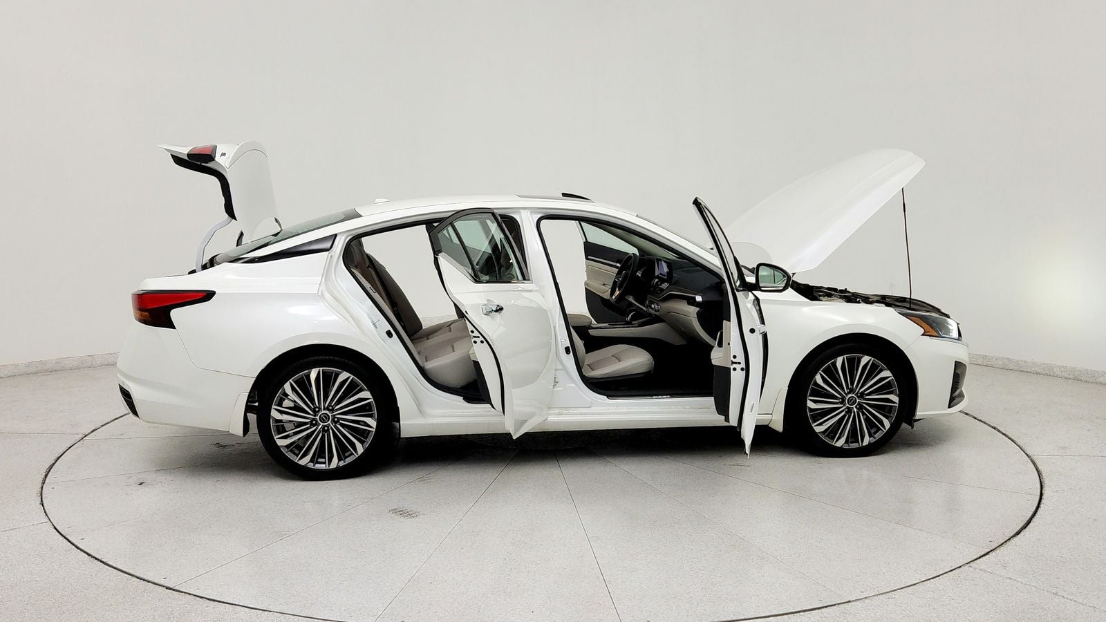 2023 Nissan Altima 2.5 SL