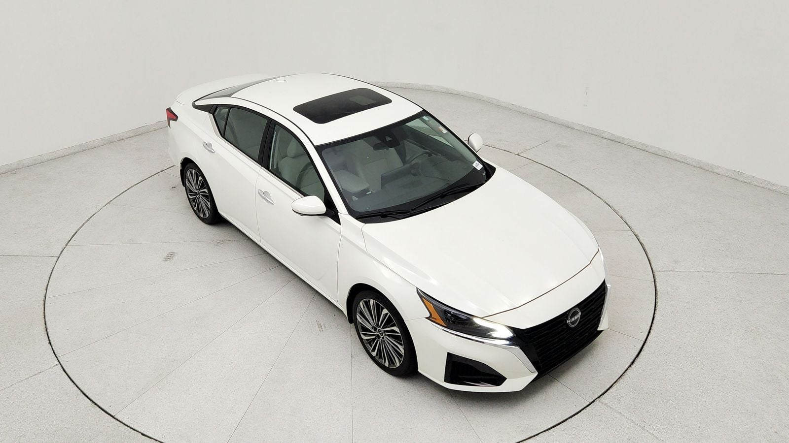 2023 Nissan Altima 2.5 SL