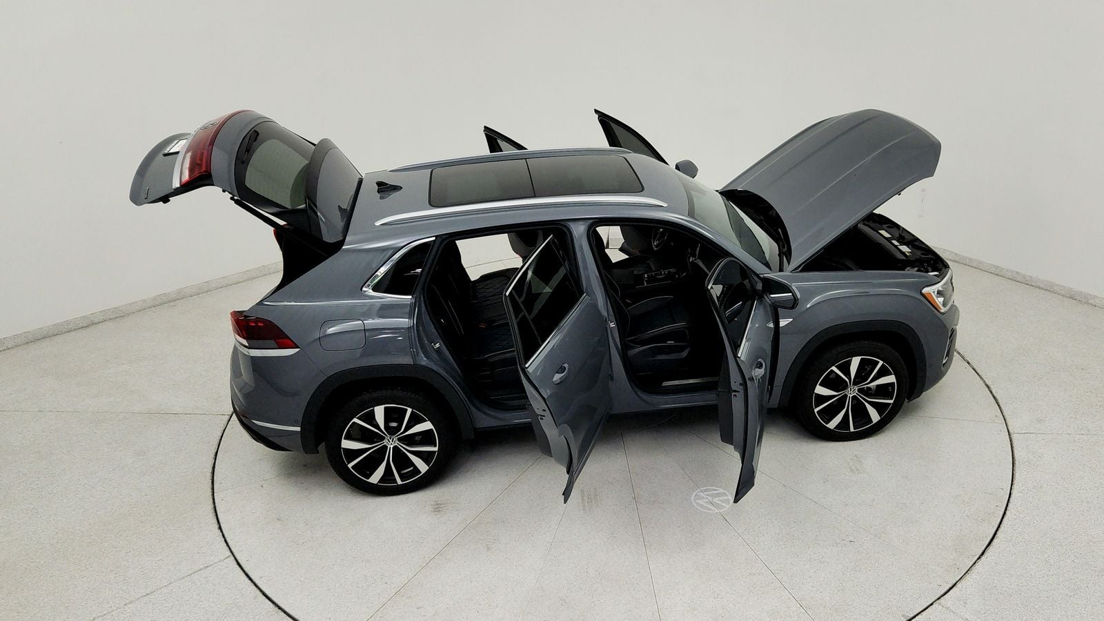 2025 Volkswagen Atlas Cross Sport 2.0T SEL Premium R-Line