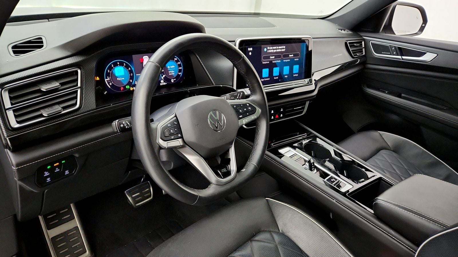 2025 Volkswagen Atlas Cross Sport 2.0T SEL Premium R-Line